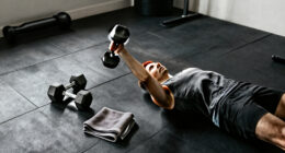 These Three Dumbbell Moves Strengthen Your Core More Than Crunches Or Planks, According To A Personal Trainer Who Works With Seniors